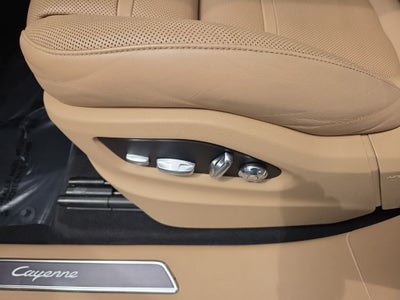 2019 Porsche Cayenne Base