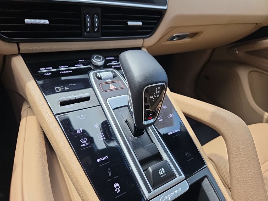 2019 Porsche Cayenne Base