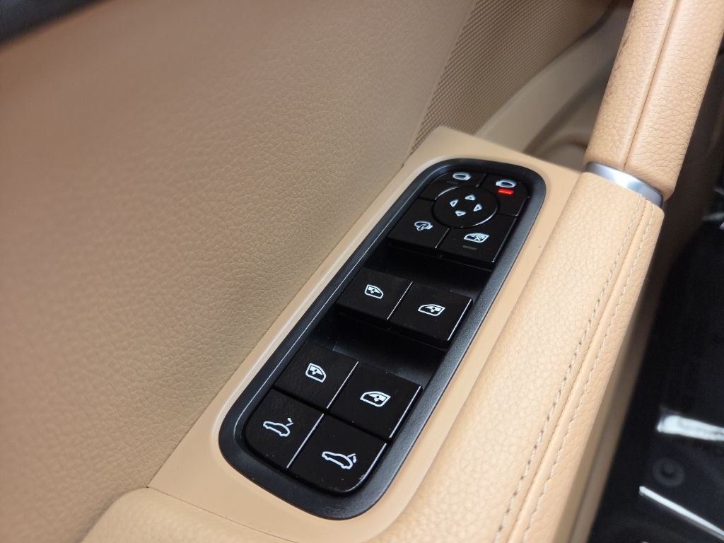 2019 Porsche Cayenne Base