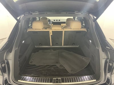 2021 Porsche Cayenne Base