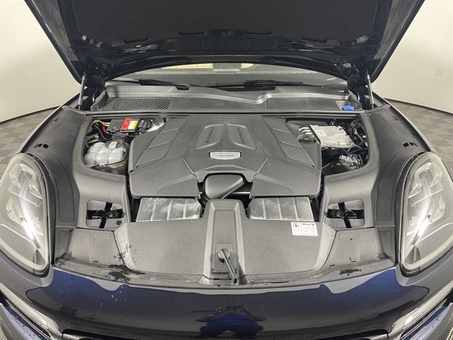 2021 Porsche Cayenne Base