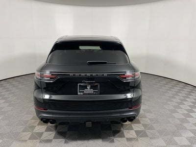 2023 Porsche Cayenne Platinum Edition