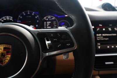 2022 Porsche Cayenne Base