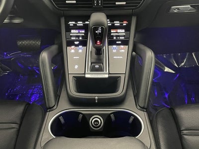 2023 Porsche Cayenne Base