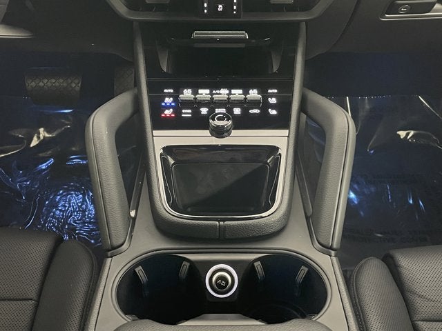 2024 Porsche Cayenne Base