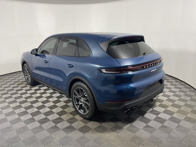 2024 Porsche Cayenne Base