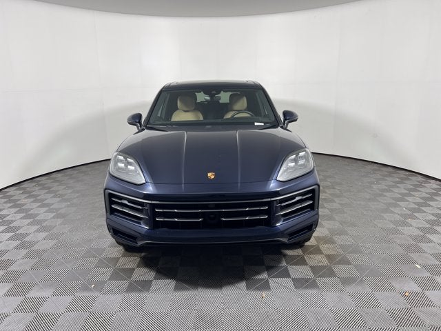 2025 Porsche Cayenne Base