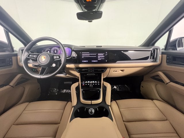 2025 Porsche Cayenne Base