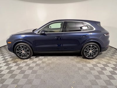 2025 Porsche Cayenne Base