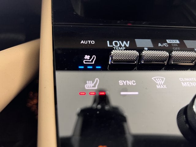 2025 Porsche Cayenne Base