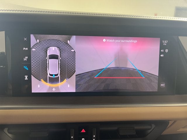 2025 Porsche Cayenne Base
