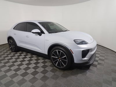 2024 Porsche Macan Electric 4
