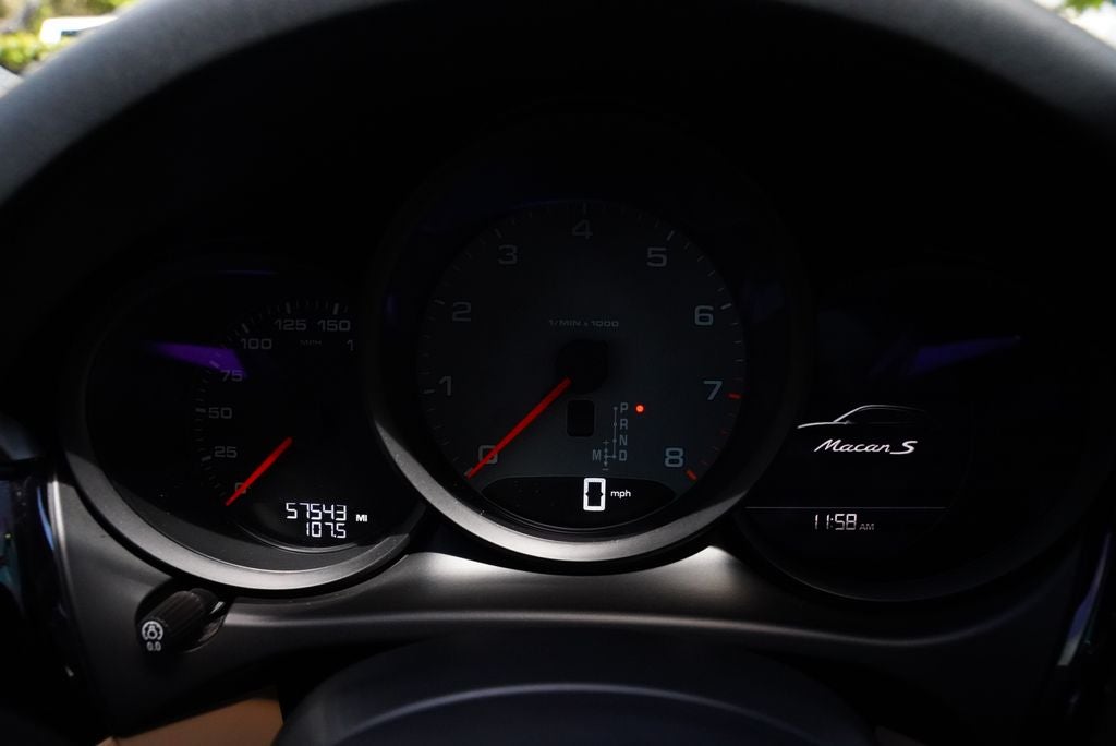 2021 Porsche Macan S