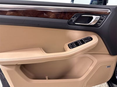 2021 Porsche Macan S