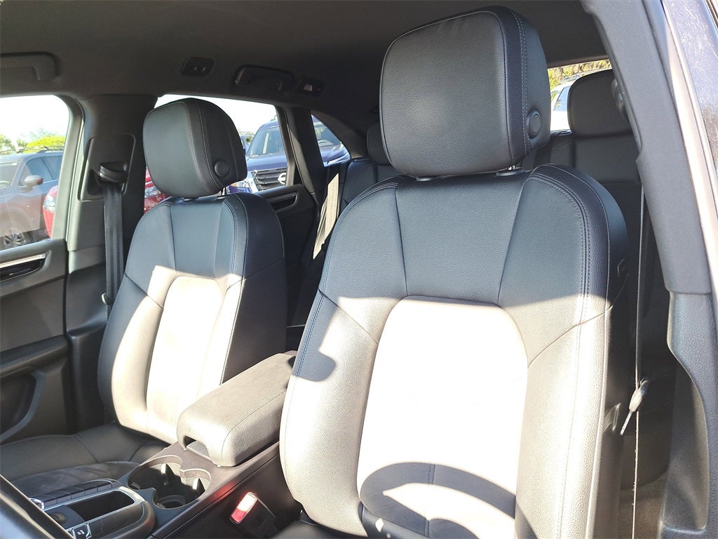 2021 Porsche Macan S