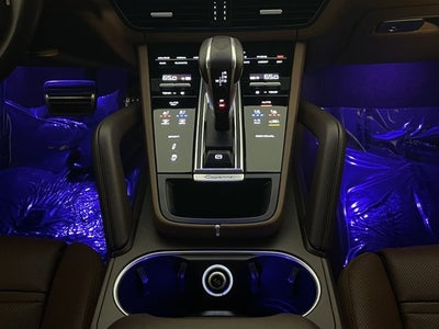 2023 Porsche Cayenne S Platinum Edition