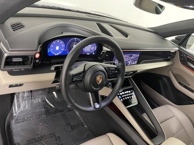 2025 Porsche Macan Electric RWD
