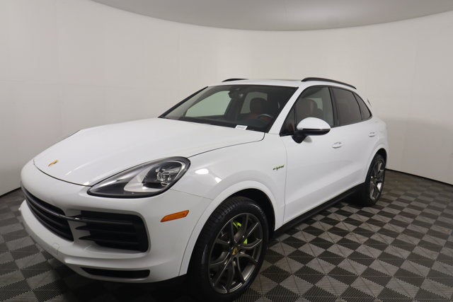 2023 Porsche Cayenne Base