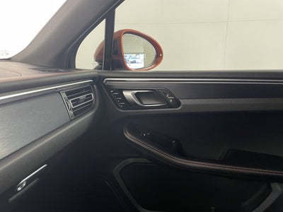 2024 Porsche Macan GTS