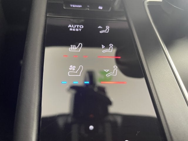 2024 Porsche Macan GTS