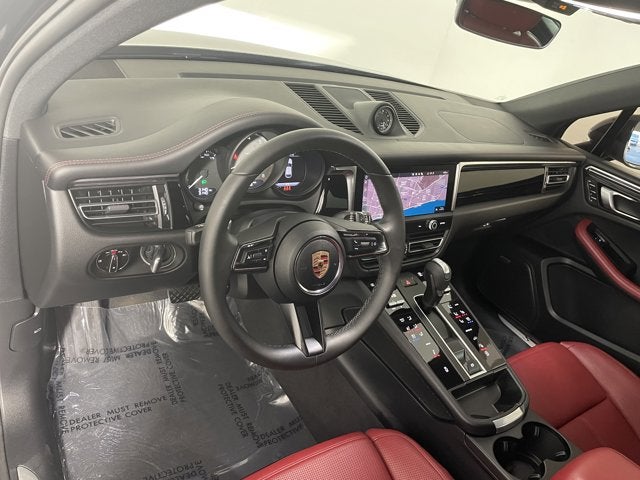 2025 Porsche Macan S