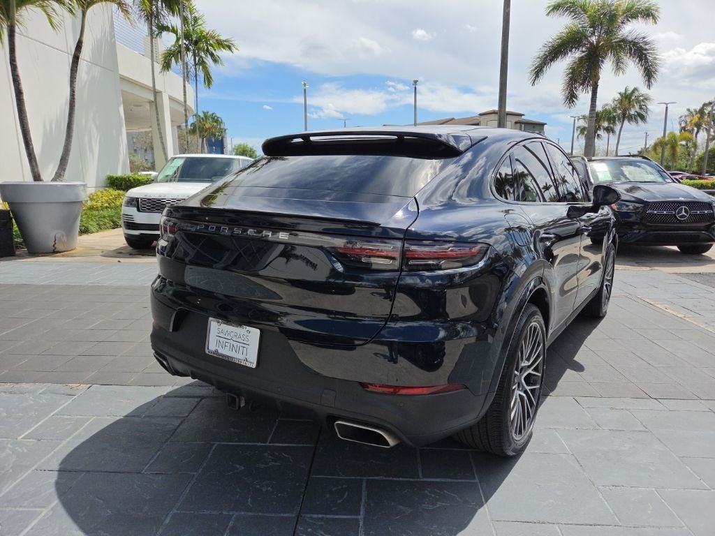 2021 Porsche Cayenne Base