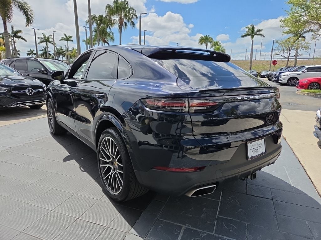 2021 Porsche Cayenne Base