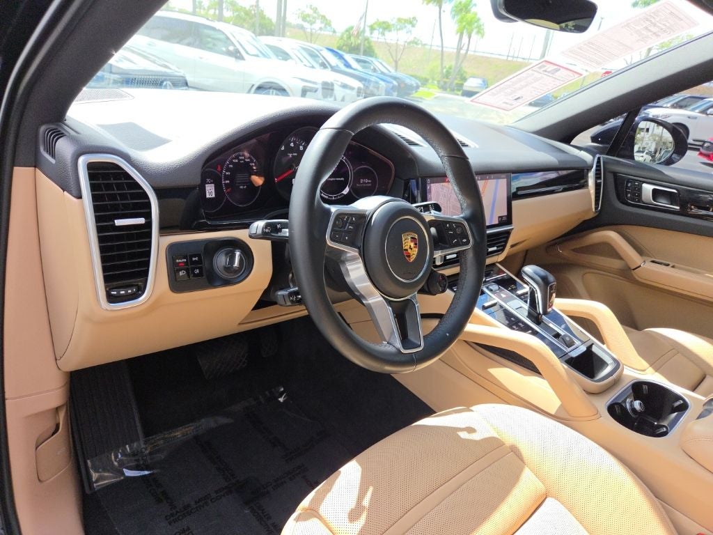 2021 Porsche Cayenne Base