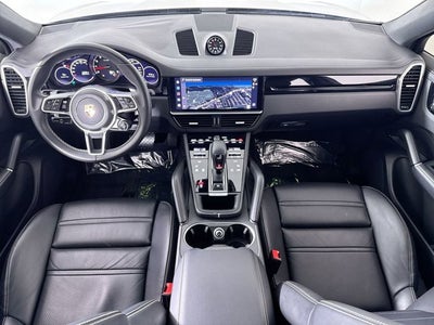 2023 Porsche Cayenne Base
