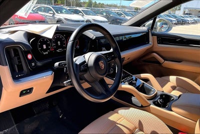 2024 Porsche Cayenne Coupe Base