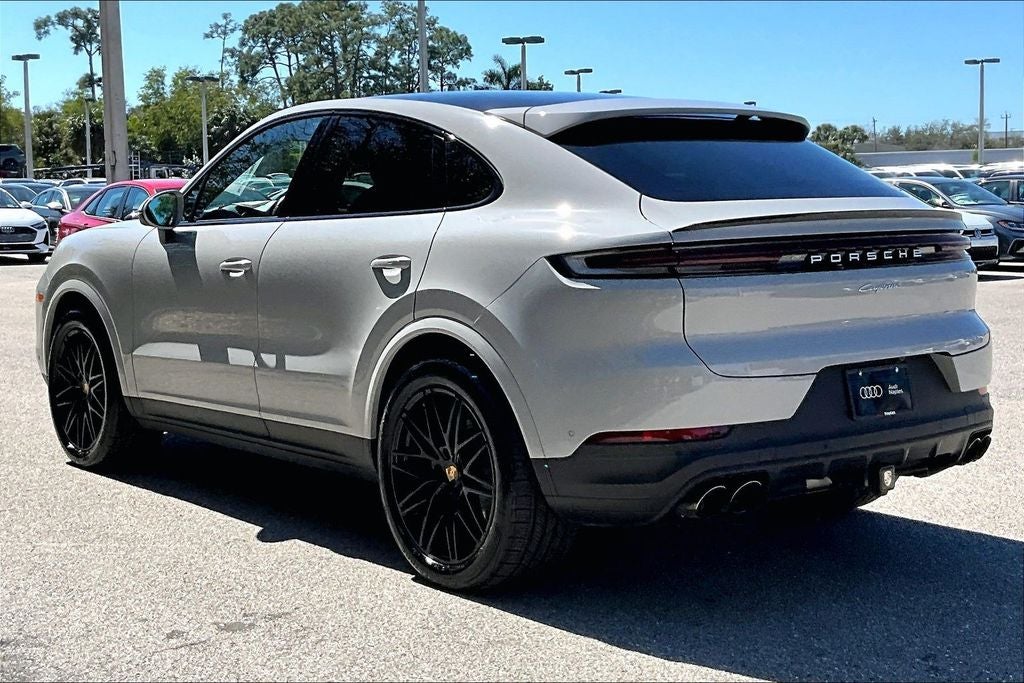 2024 Porsche Cayenne Coupe Base