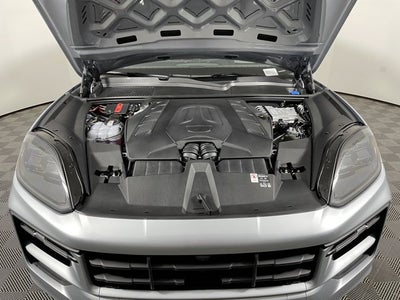 2025 Porsche Cayenne S