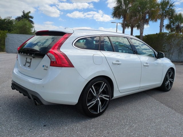 2018 Volvo V60 R-Design Platinum