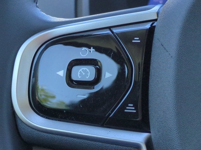 2025 Volvo XC90 Plus