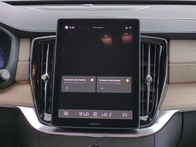 2026 Volvo XC90 Plus