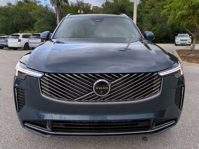 2026 Volvo XC90 Plus