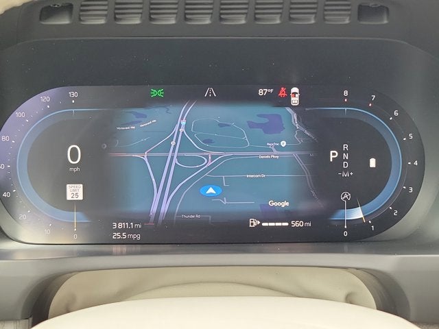 2025 Volvo XC90 B6 Ultra