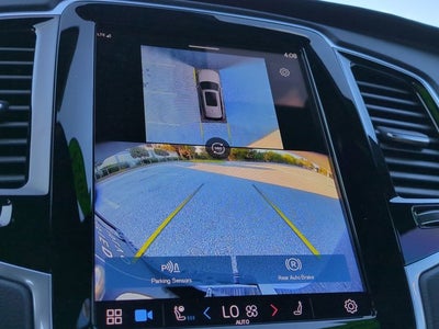 2024 Volvo XC90 Ultimate Bright Theme