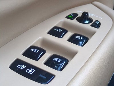 2024 Volvo XC90 Ultimate Bright Theme