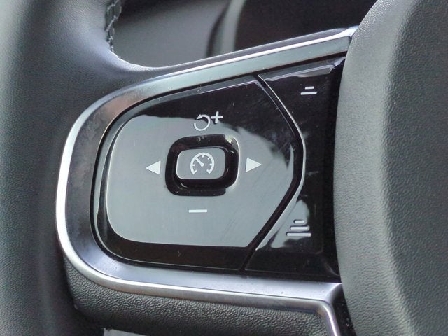 2024 Volvo XC90 Ultimate Bright Theme