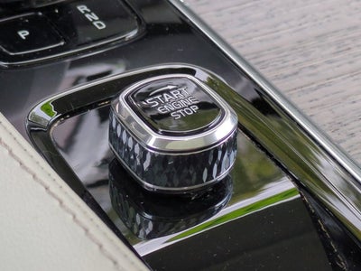 2023 Volvo XC90 Plus