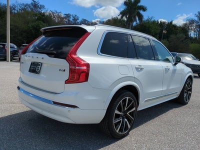 2023 Volvo XC90 Plus