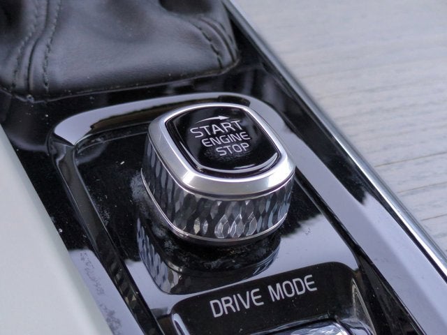 2021 Volvo XC60 Inscription