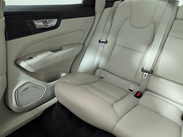 2018 Volvo XC60 T5 AWD Inscription