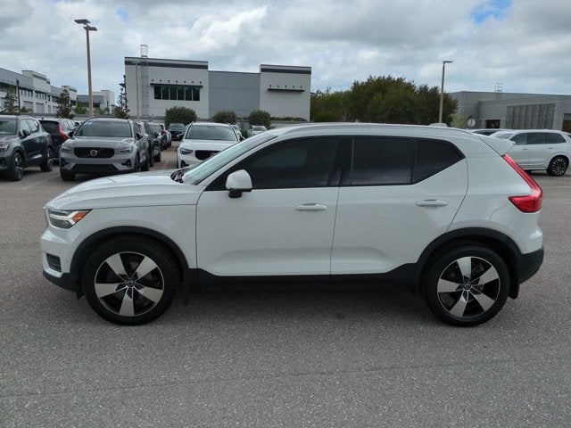 2019 Volvo XC40 Momentum