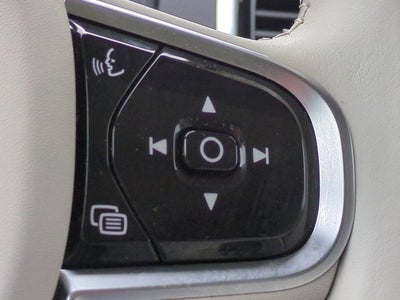 2024 Volvo XC90 Recharge Plug-In Hybrid Plus Bright Theme