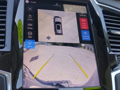 2025 Volvo XC90 Plug-In Hybrid Plus