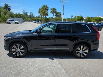 2025 Volvo XC90 Plug-In Hybrid Plus