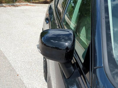 2023 Volvo XC60 Plus Dark Theme