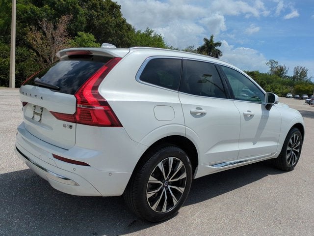 2023 Volvo XC60 Plus Bright Theme